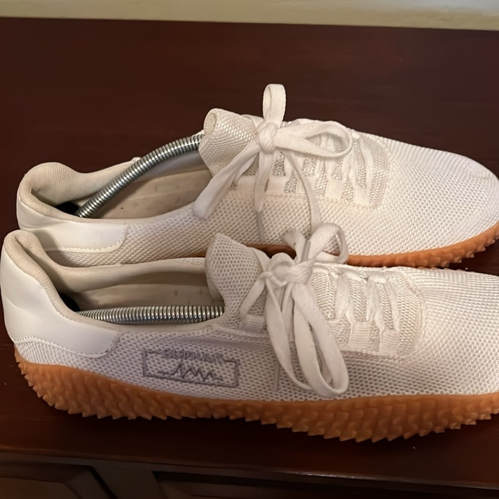MENS SPRING AND SUMMER FLYNIT SHOE WHITE - Picture 4 of 4